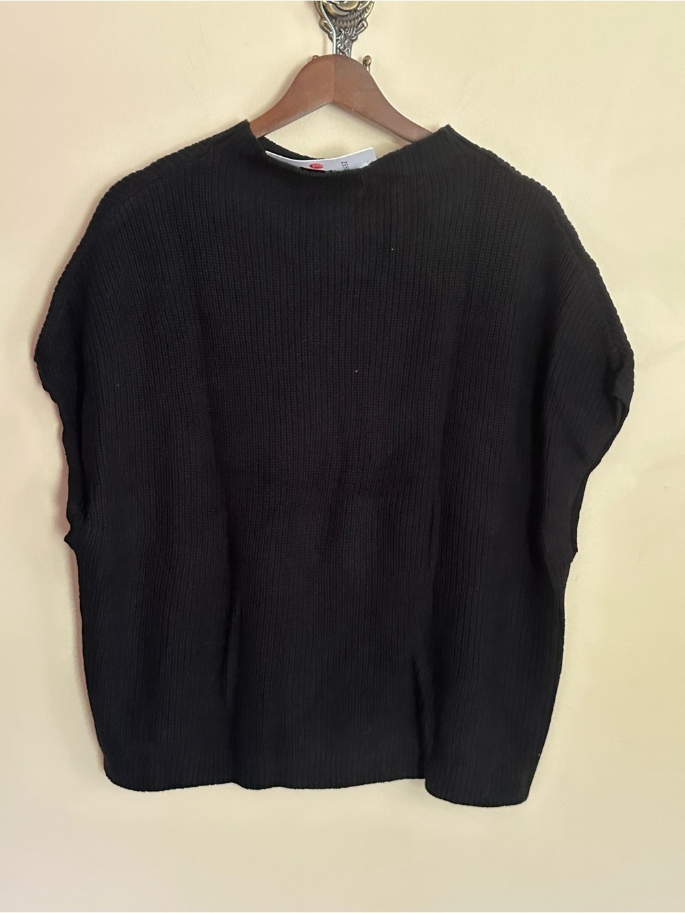 NWT Zesica Short Sleeve Mock Neck Knit Pullover Top and Shorts Set XL Black - Picture 5 of 12